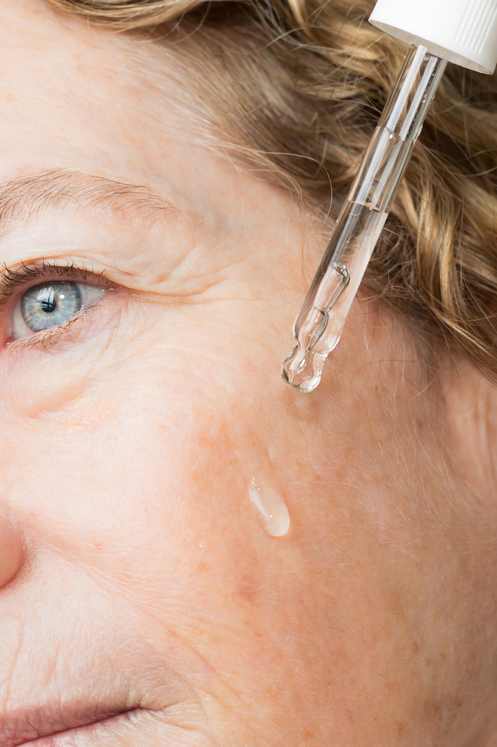 Hyaluronic Acid Serum - Image 2